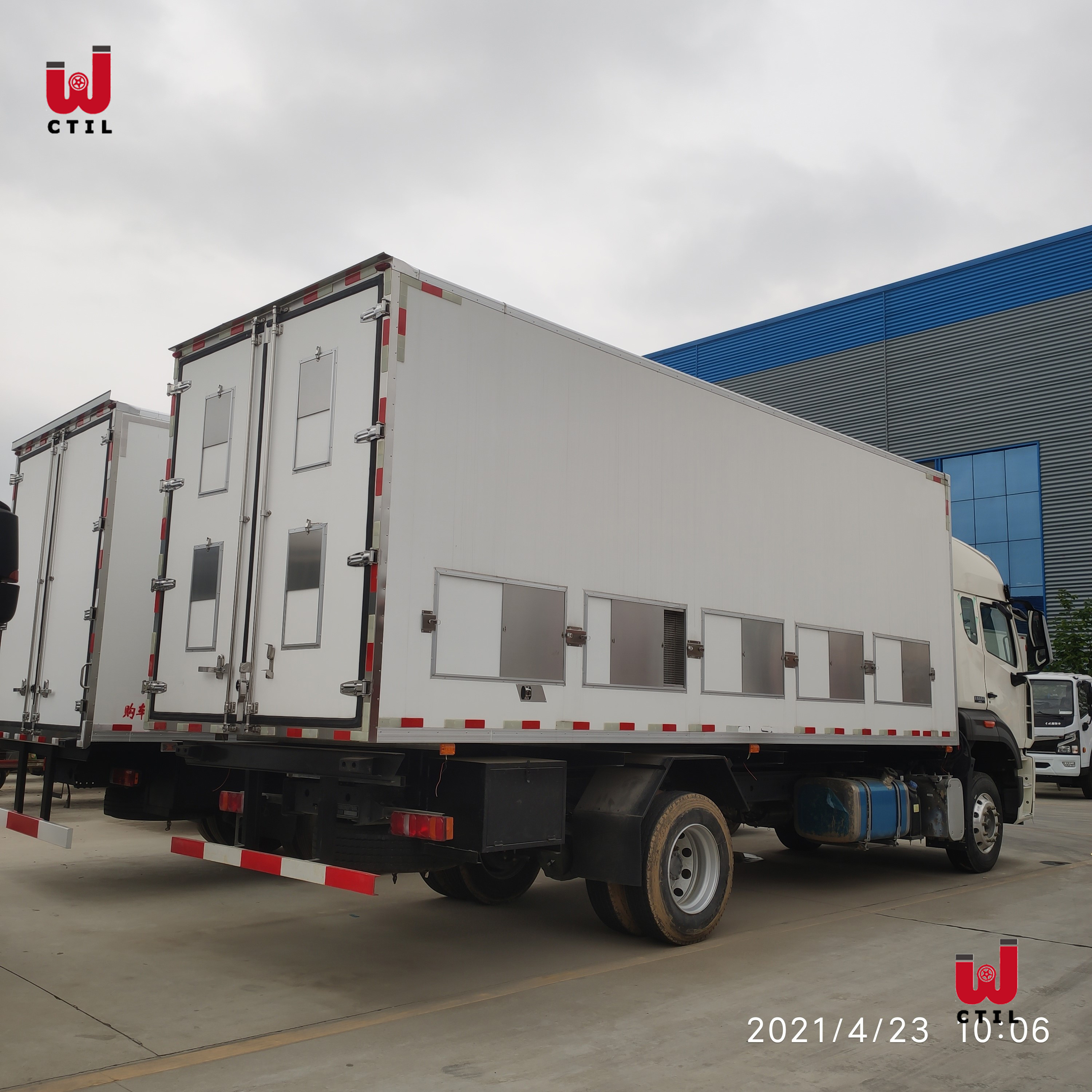 refrigerated van