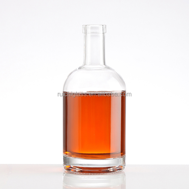 Customized Sealing Type Super Flint Embossed 500ml 750ml Bottle for Vodka and Brandy