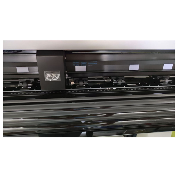 Anycut 55 Inch Large Format Economical Servo Motor Cutting Plotter With CCD Camera Positioning