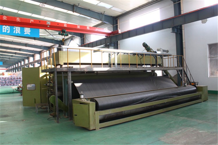 4m-6m Width Natural Sodium Bentonite GCL Waterproof Blanket for Anti-Seepage Function