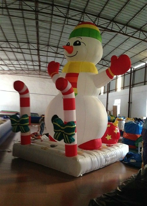 Customized Holiday Inflatable Christmas Decorations Snowman 3.5 X 2.5 X 4m