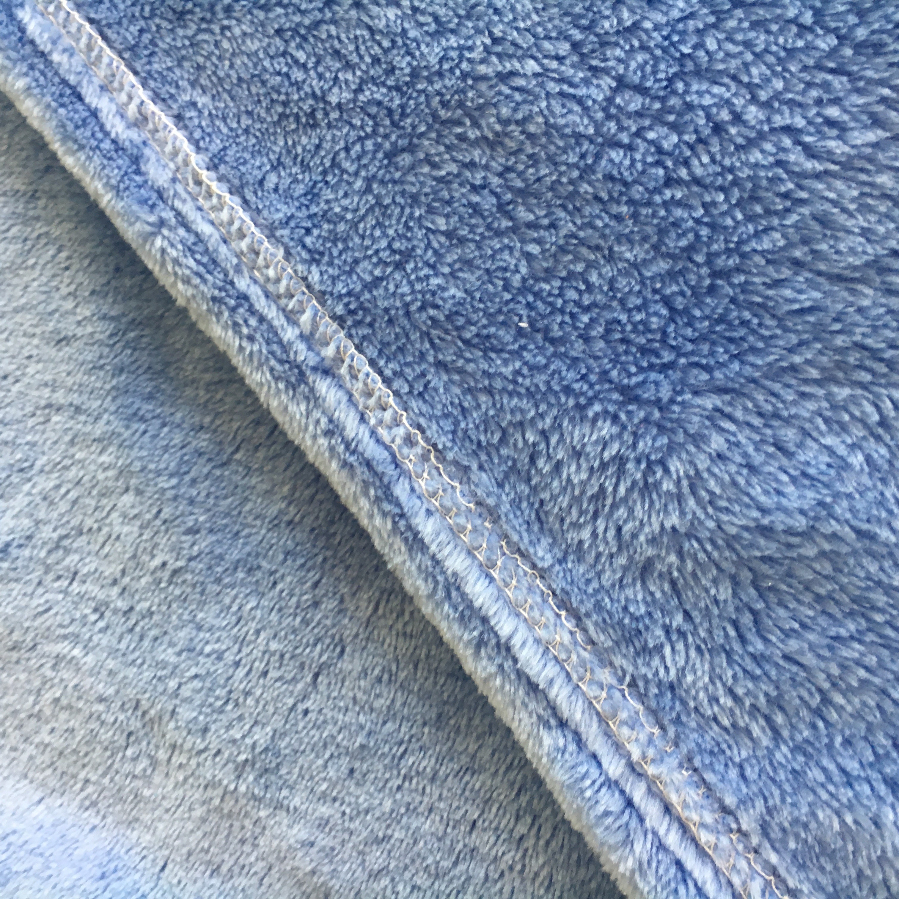 Double size plush flannel blanker warm TV blanket 100% polyester