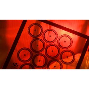 Buy cheap High Resolution Surface Leveling Smooth Optical Grating Ruler Lithography Mask product