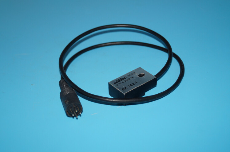 RK742.1,Man Roland machine sensor,037U302844,Roland sensor,RK742