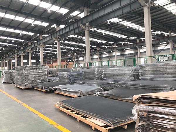 Modularization two component glue spraying equipment for convenient export