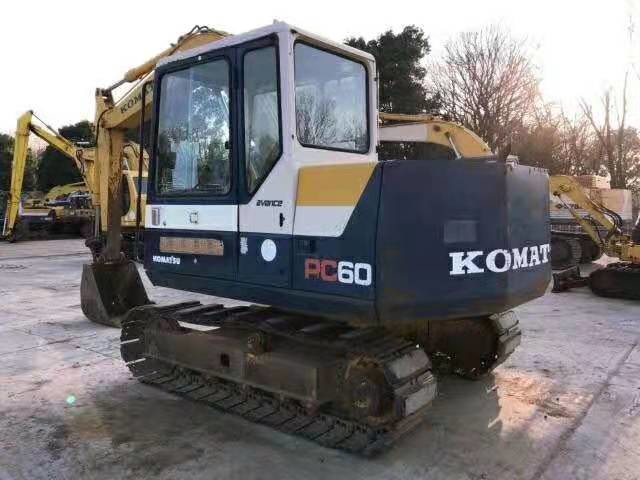 High Hedge Rate 0.25M3 6 Ton Komatsu PC60 6 Excavator