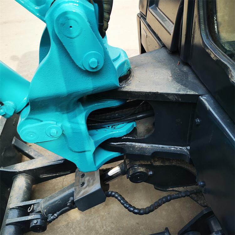 SK55SR Crawler Excavator Kobelco 5ton Mini Digger with Rubber Track Shoes in Shanghai