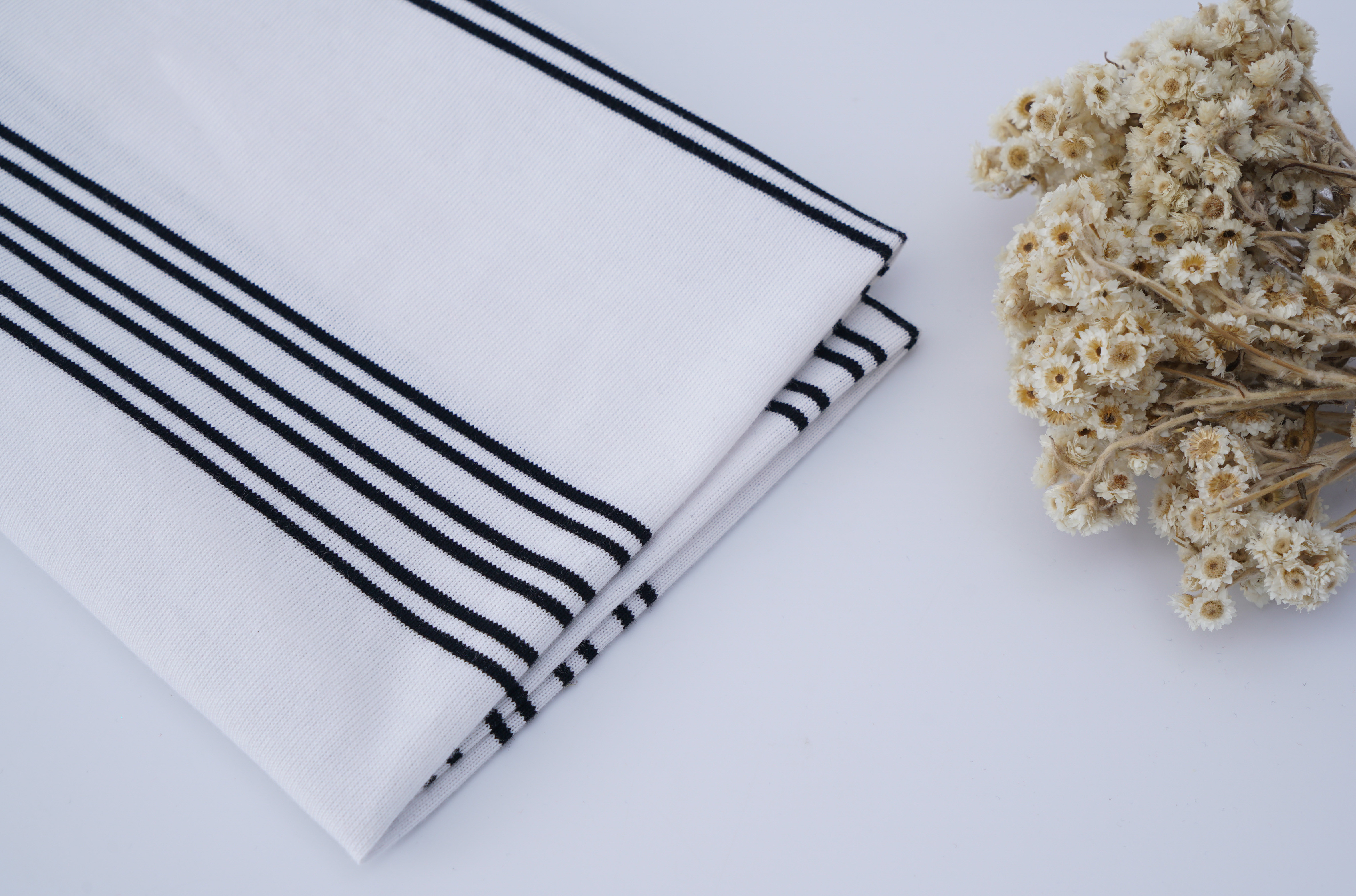 Multicolor Skin-Friendly Anti-Wrinkle Crisp Striped Knit Fabric For T-Shirt
