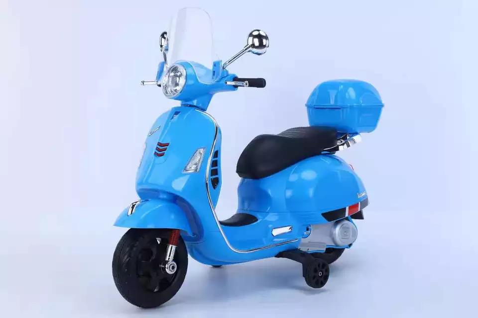 Red Children's Electric Ride On Car Motorcycle Toys for Kids Motor 380*2 Plastic Material