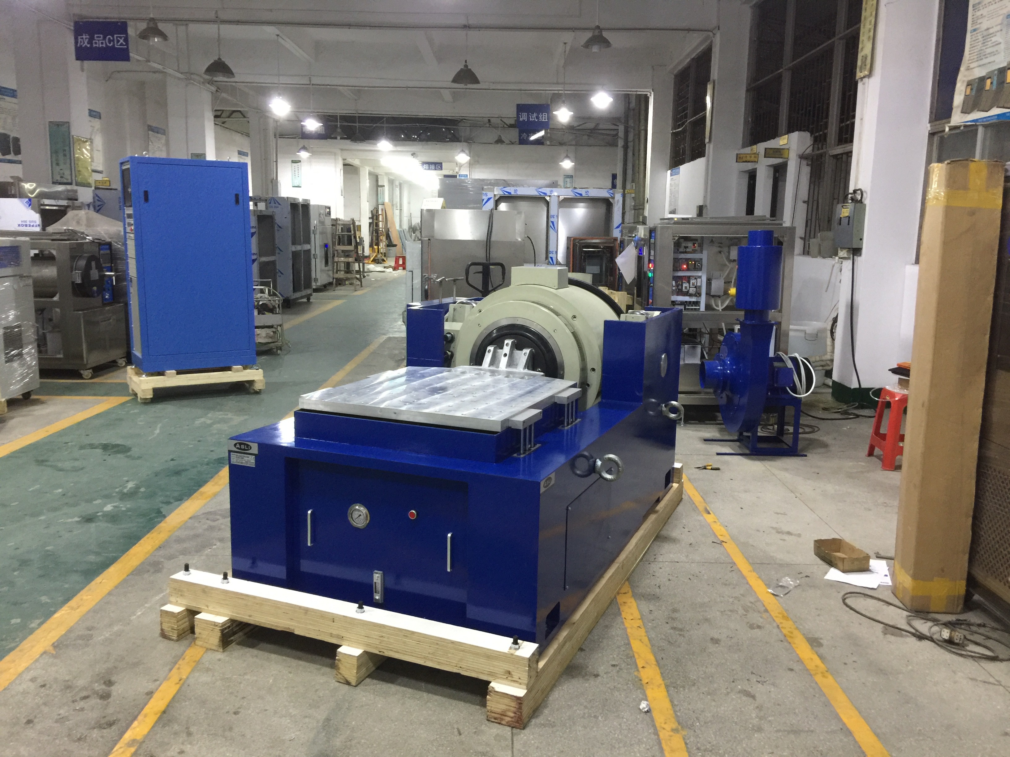 Sine and Random Electrodynamic Vibration Shaker for Vehicle Parts ISO 16750