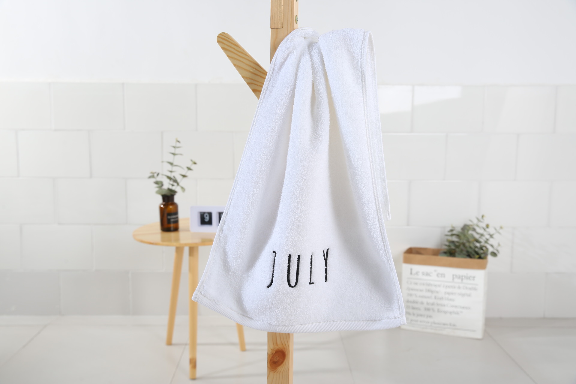 Pure Cotton Towels Personalized and Woven for Creative Customizatio