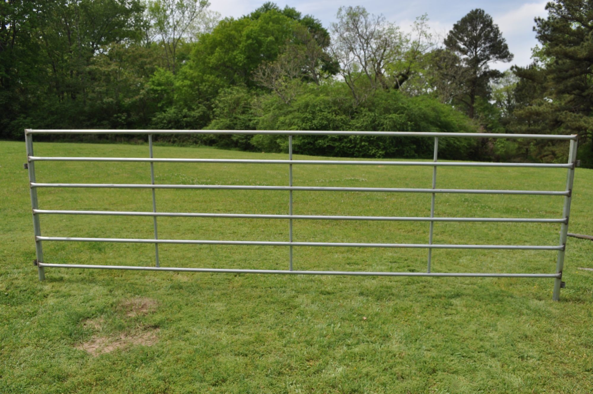12 Ft Unique Cowboy Horse Cattle Corral Panels Flexible