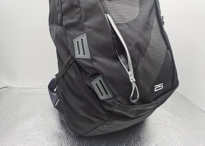 25L Lightweight Hiking Backpack Water Resistant OEM / ODM Aceeptable