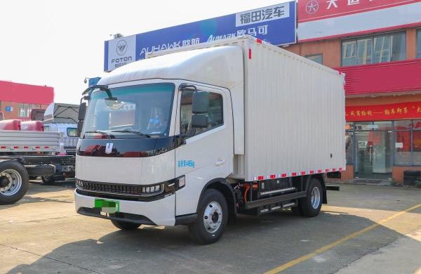 Box Trucks Geely Pure Electric Lorry Truck New Energy Fuel 4*2 Van Box 4 Meters