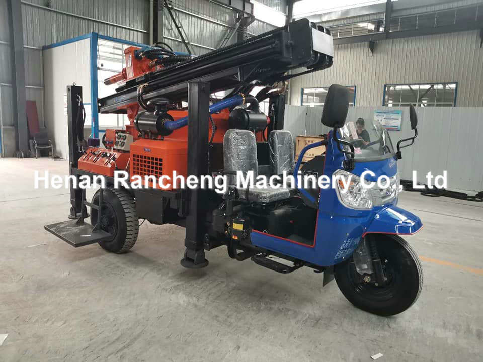 200m Depth Borehole Drilling Machine 65KW Tricycle Mounted Water Drilling Machine