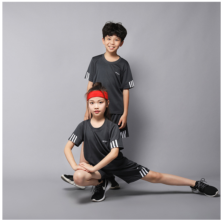 Sports suit for children football suit for active men children running fast dry clothes loose breathable short sleeves