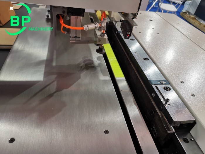 Automatic double wire binding and punching machine PBW580S 