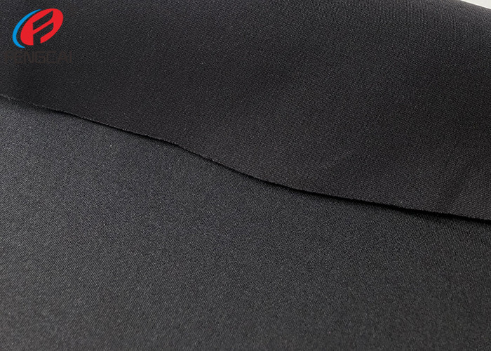 3D Sandwich Scuba Knit Fabric 95% Polyester 5% Spandex Customized Color