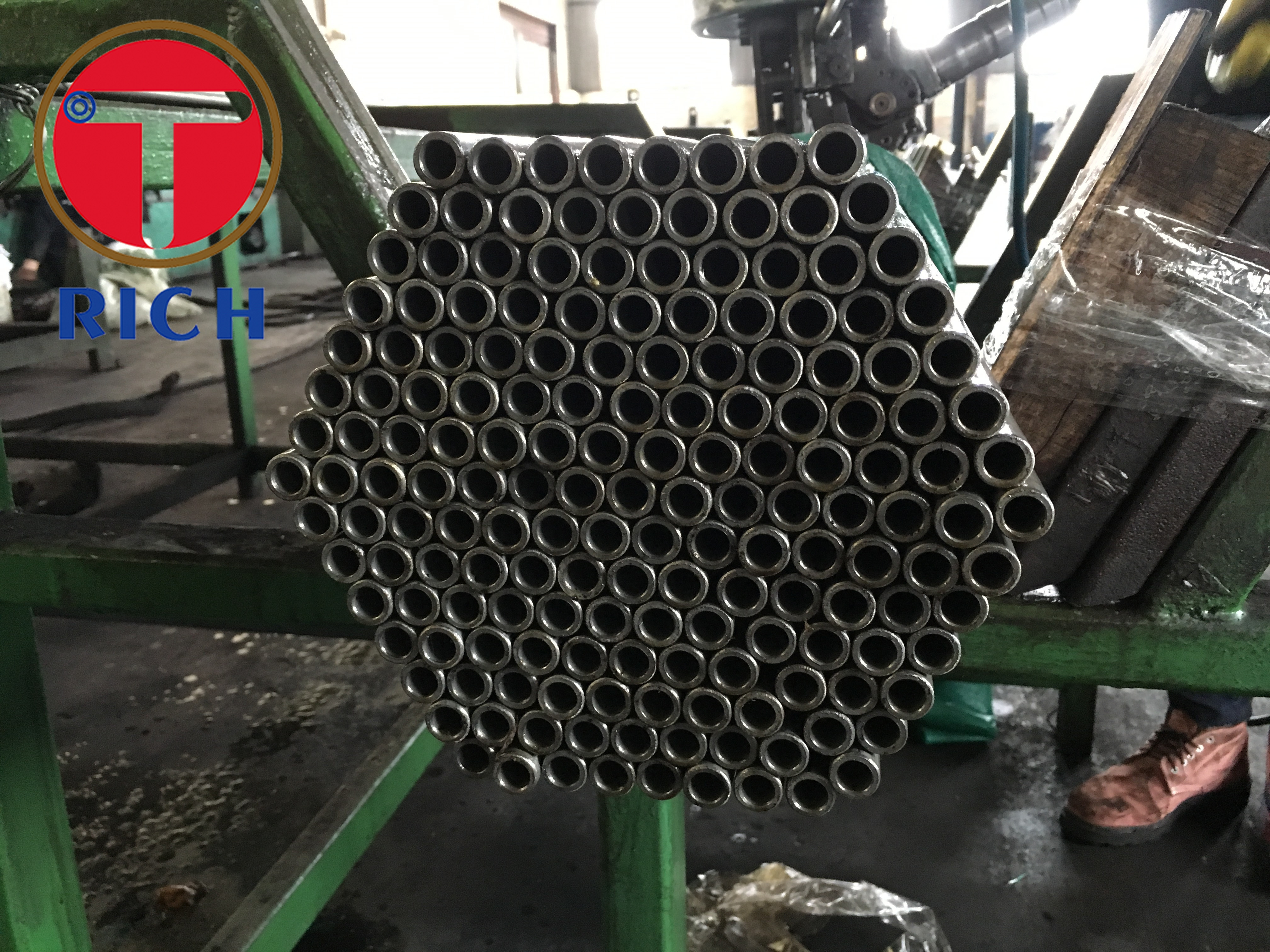 Cold Rolling Automotive ASTM A295 Bearing Steel Tube