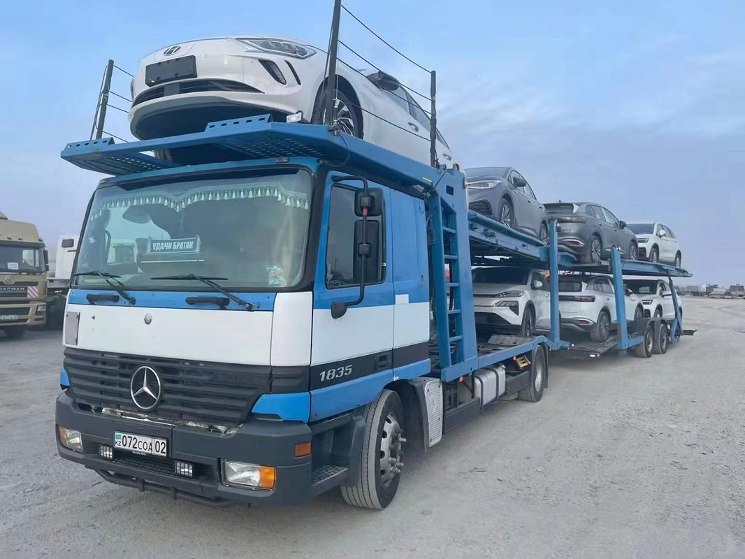 2023 Top Selling BYD YUAN PLUS Pure EV Car 510km Range 0km Used Electric Vehicle Tyre size 215/60R17 4455*1875*1615mm