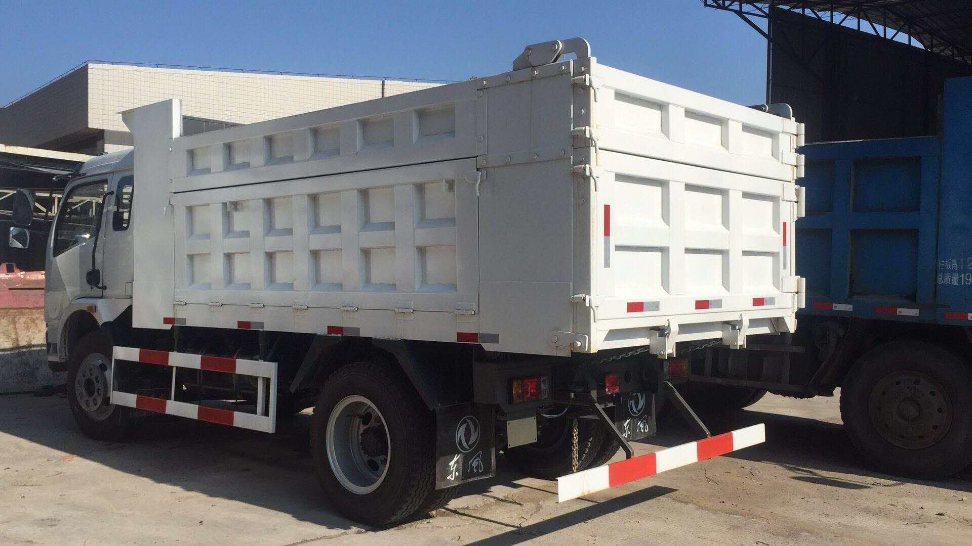 120 Hp 4*2 Tipper Dump Truck Color Customized With Famous Engine / Gearbox