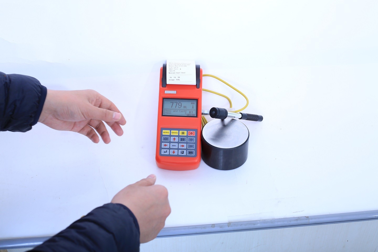 Digital Hardness Meter Die Cavity Of Molds Heavy Work Piece 3 Inch Screen Lcd