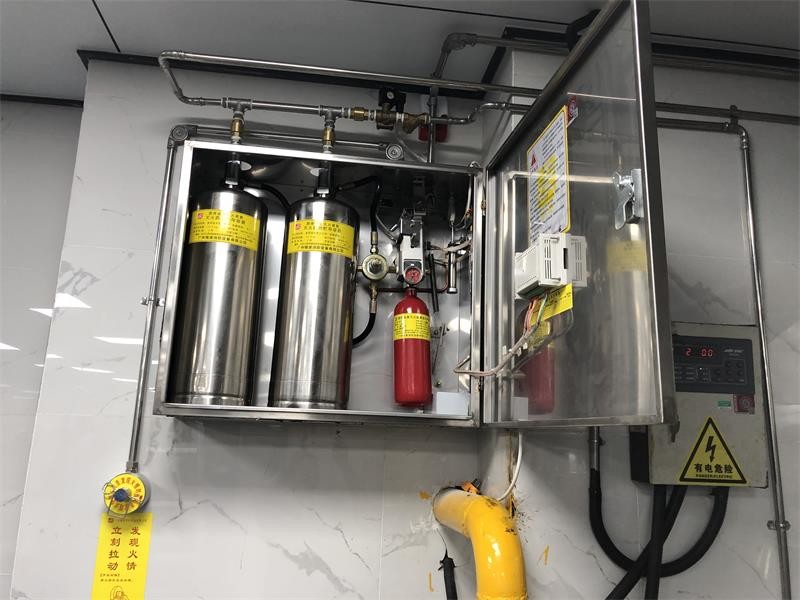 9L/9L*2/12L/12L*2 Kitchen Fire Suppression System Single And Double Bottle Group