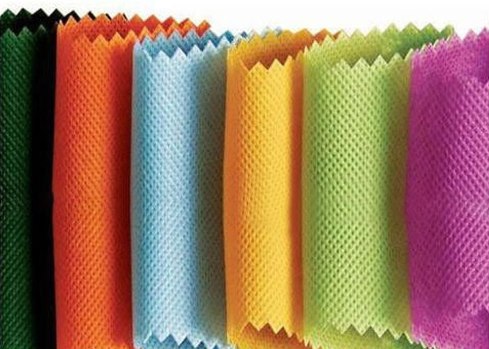 100% PP Spunbond Non Woven Fabric Wear Resistant For Sofa Cover