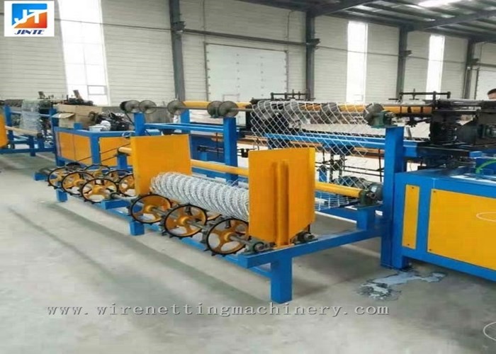 Galvanized Iron Wire 1.5-4.8mm Chain Link Fence Machine