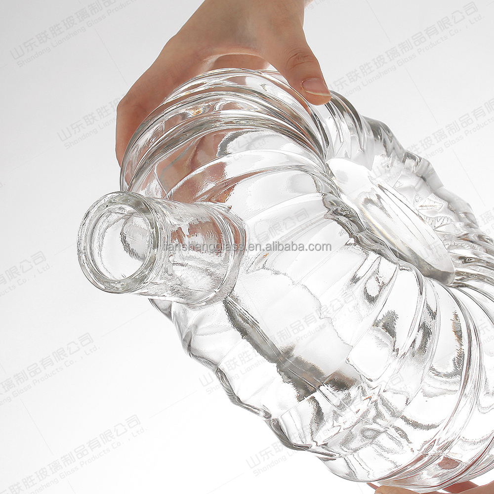 High Grade 750ml 700ml Clear Glass Bottle For Beverage Liquor Gin Vodka Rum Wine Spirits Brandy