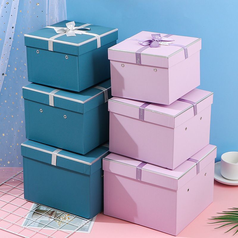 Fashionable Top Grade China Wholesale Custom Logo Packaging Boxes Luxury Lid and Base Paper Carton Box with Ribbon Bow-Tie for Wedding Gift