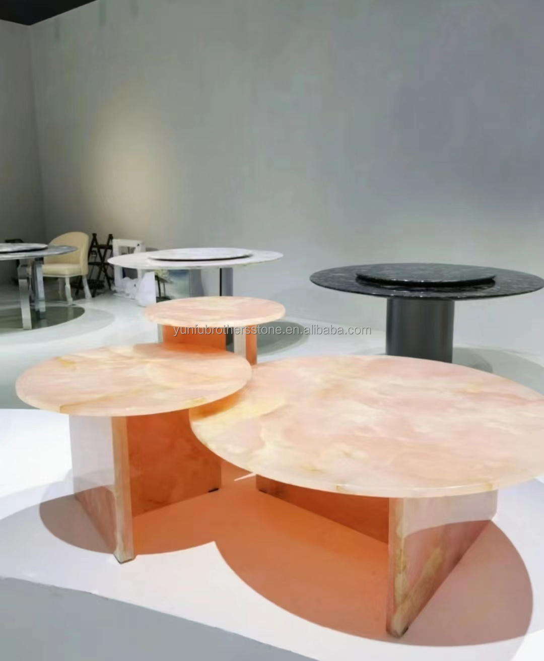 Matt Surface Finishing Modern Pink Onyx Stone for Table and Wall Application