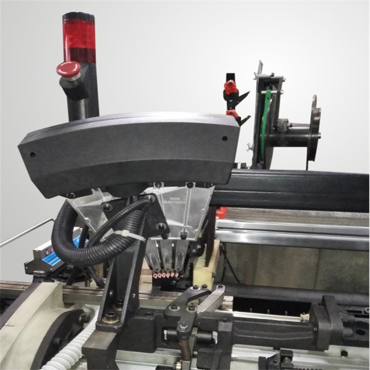 Double Nozzle Weaving Machine Water Jet Loom With Wind Screen Fabric