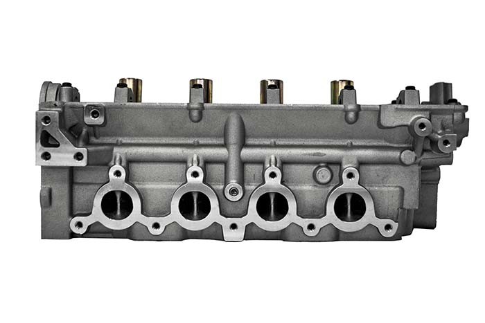 CYLINDER HEAD For G4ED,G4ED-G/Kia 22100-06100,22100-26150