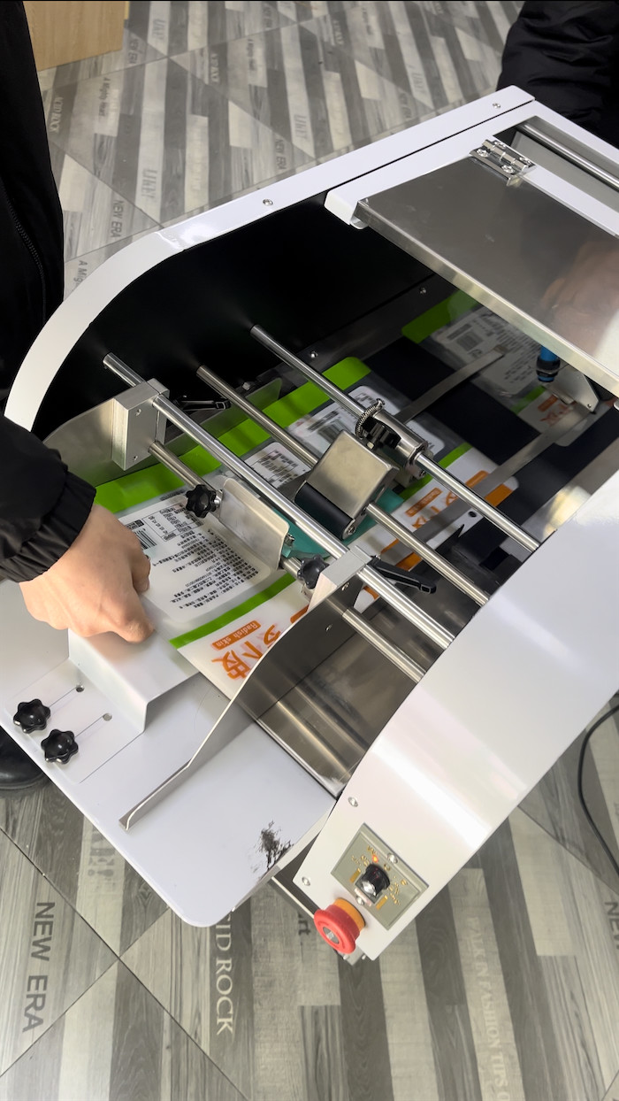 Fully automatic inkjet paging machine, printing date, code