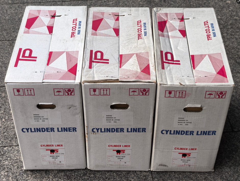 Mitsubishi 6D22 6D24 Cylinder Liner Piston ME152652 Piston Ring ME052893