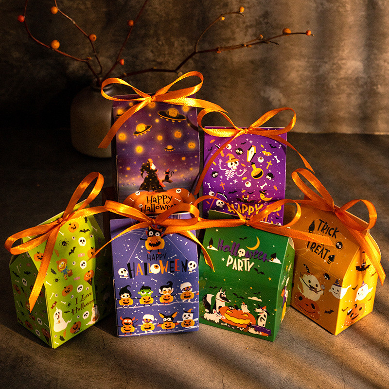 Custom Retail Product Packaging Boxes With Ribbon and gift bag