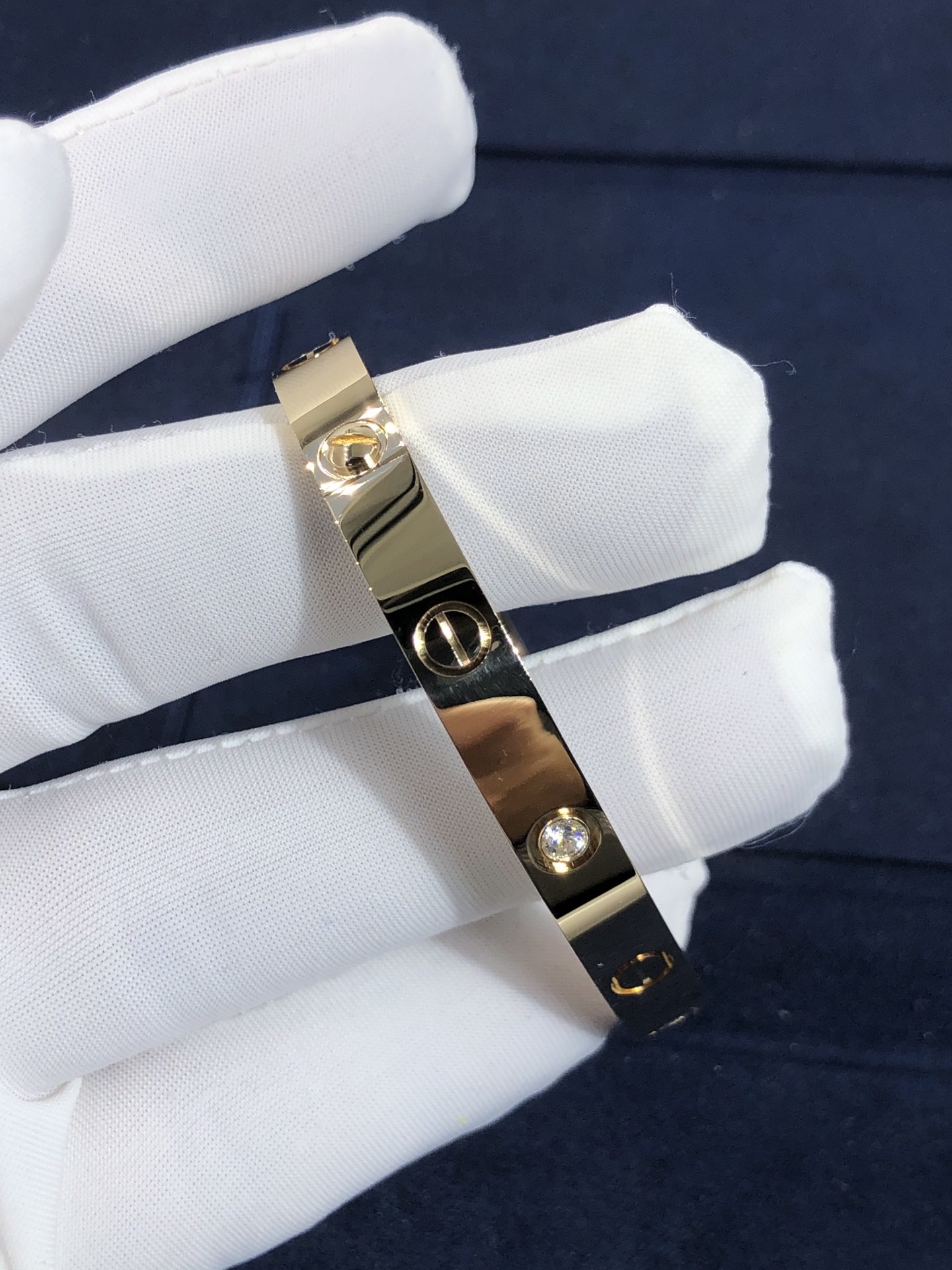 High-End High Quality Elegant Amazing Car Tier 18k LOVE Bracelet 4 Diamonds