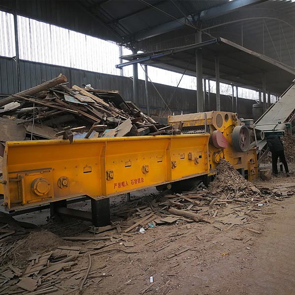 Veneer Waste Tree Branches Pine Wood Crushing Machine