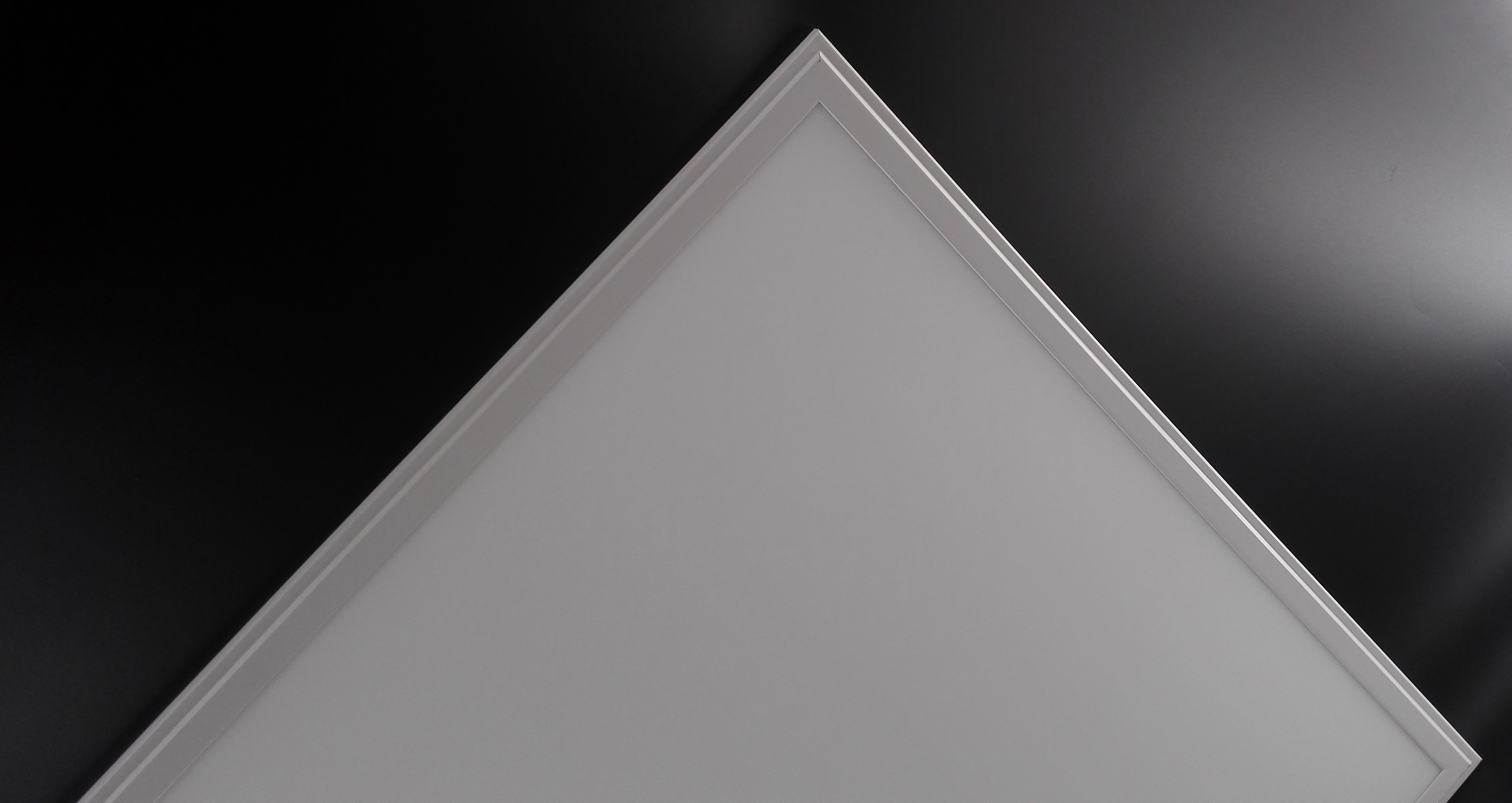 40W 4000K 130LM/W Dimmable LED Panel Light High Driver Efficiency For Supermarket Hotel Lining Room