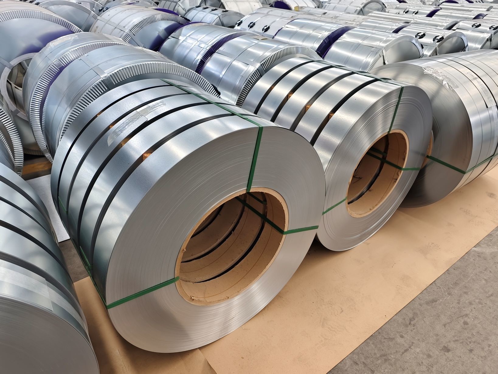 Galvanized Steel Grade 50 Coils with 450 MPA Yield Strength for Purlins