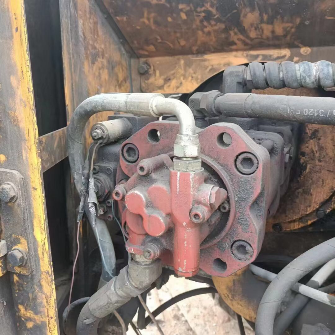 Korea Made Hyundai 110-7 Excavator Spare Parts 2019 Year Model with Low Working Hours