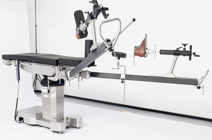 Innovative Double-pole Structure Lower Limb Orthopedic Traction Frame for Orthopedic Surgery Frame