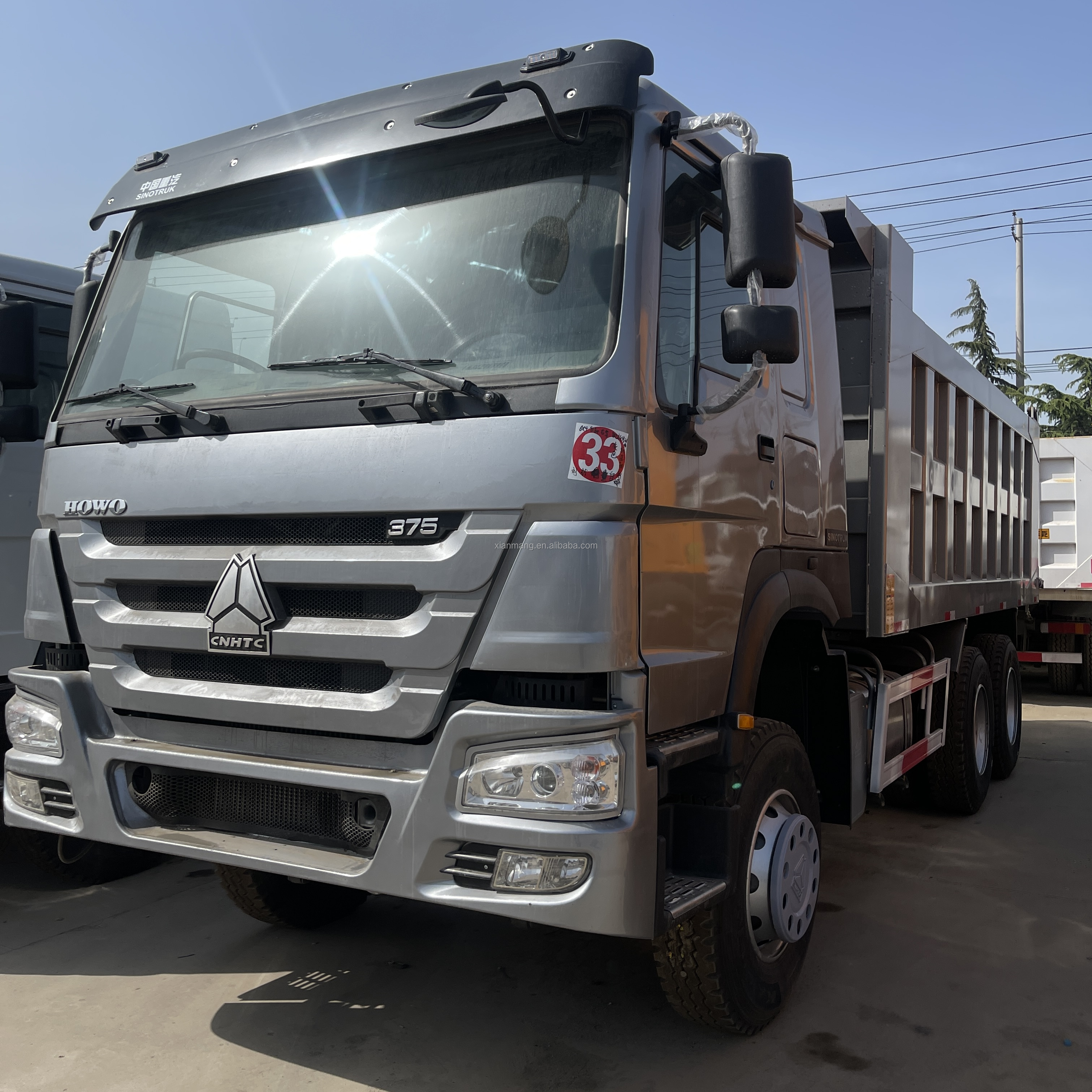 Manual Window SINOTRUCK Howo Dump Truck 6x4 375 371 336 WEI CHAI for Market