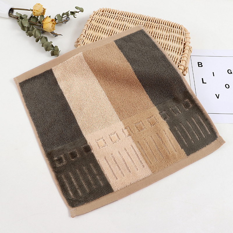 Experience the Luxury of Pure Cotton with This Sustainable Plain Weave Bath Towel Set