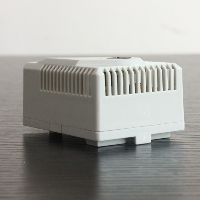 Small compact adjustable Hygrostat Controller , Mechanical Humidity Controller Connect Fan or Heater for Cabinet MFR 012