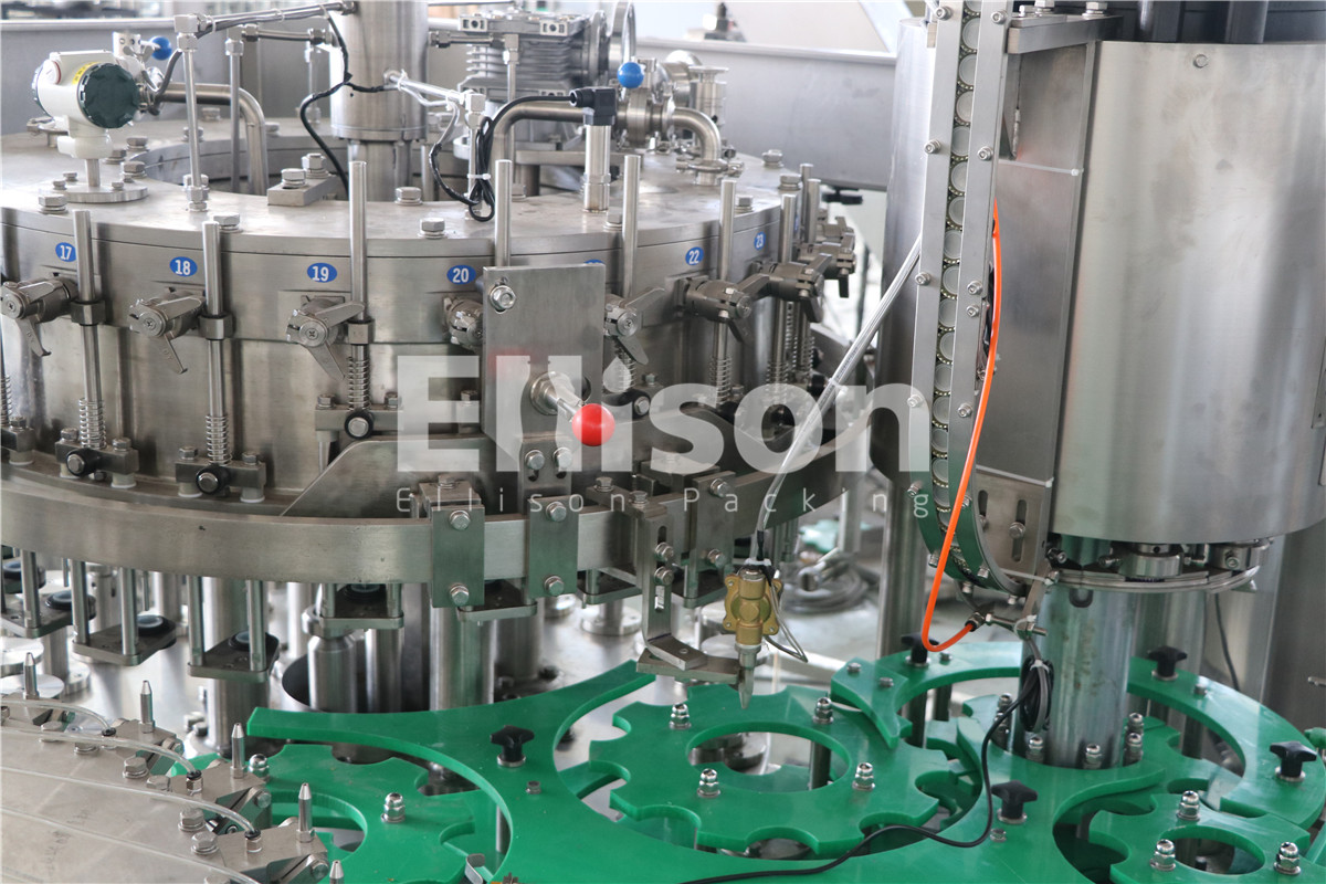 6000 CPH Bottle Filling And Capping Machine