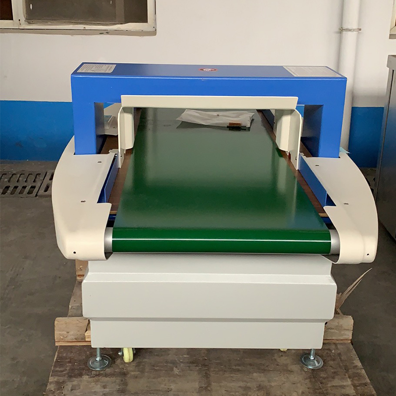 Needle detector