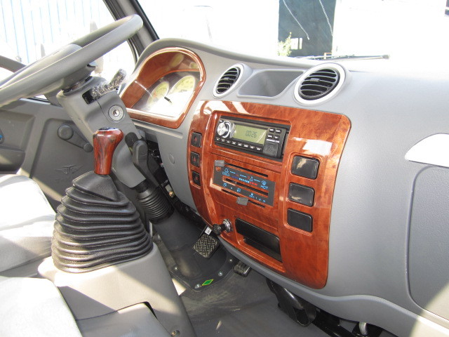 Competitive Price with A/C 1-10tons light truck 4x4 4x2 mini cargo pickup