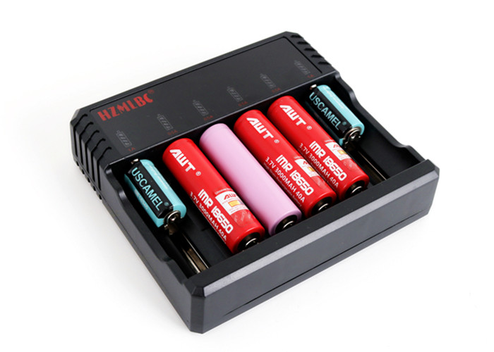 Nominal Voltage Protected 4.2 V Battery Charger 6 Slots CE ROHS FCC Approval